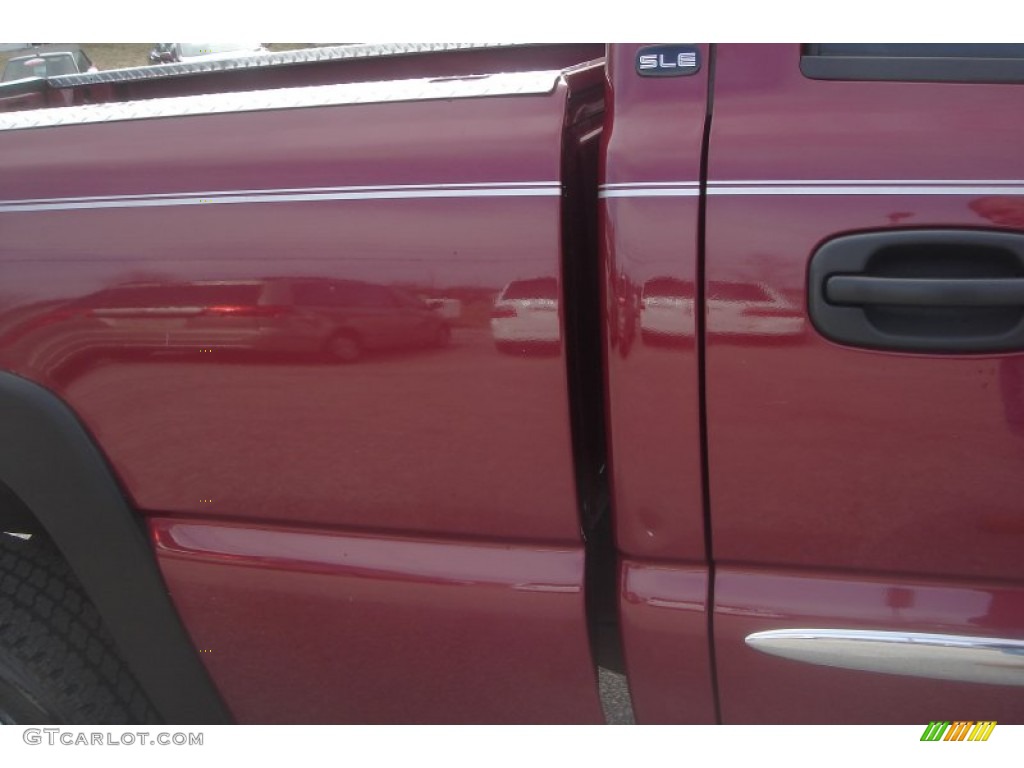 2006 Sierra 2500HD SLE Crew Cab 4x4 - Sport Red Metallic / Dark Pewter photo #54