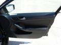 Black - Jetta SE Sedan Photo No. 16