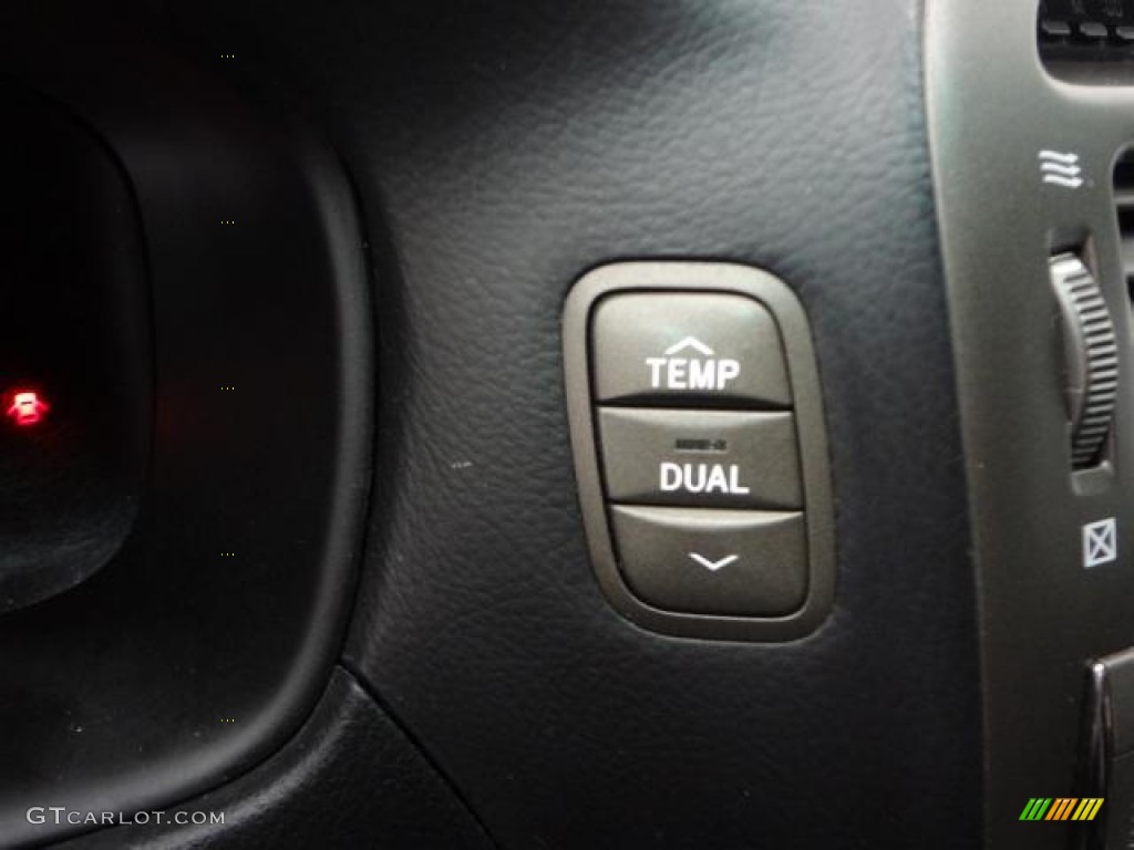 2006 Lexus LS 430 Controls Photo #78451106