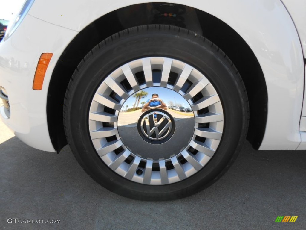 2013 Volkswagen Beetle 2.5L Convertible Wheel Photo #78451763