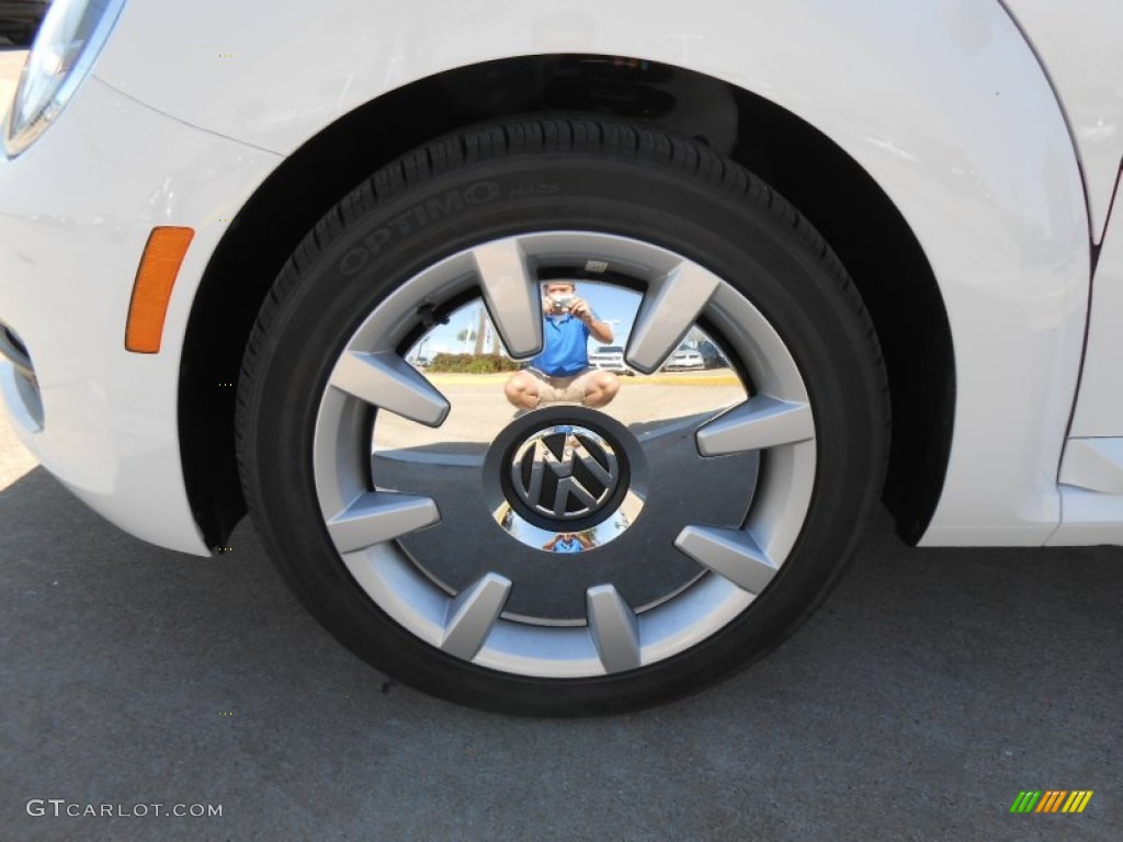 2013 Volkswagen Beetle 2.5L Convertible Wheel Photo #78452150