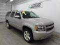 2008 Silver Birch Metallic Chevrolet Suburban 1500 LT 4x4  photo #2