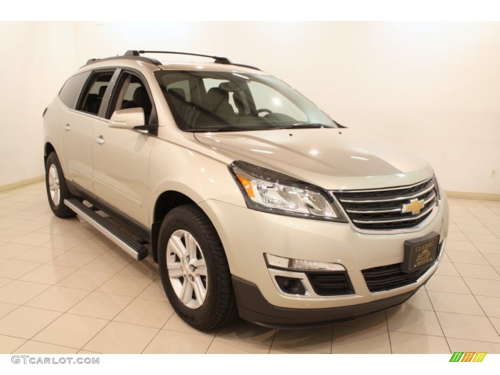 Champagne Silver Metallic Chevrolet Traverse