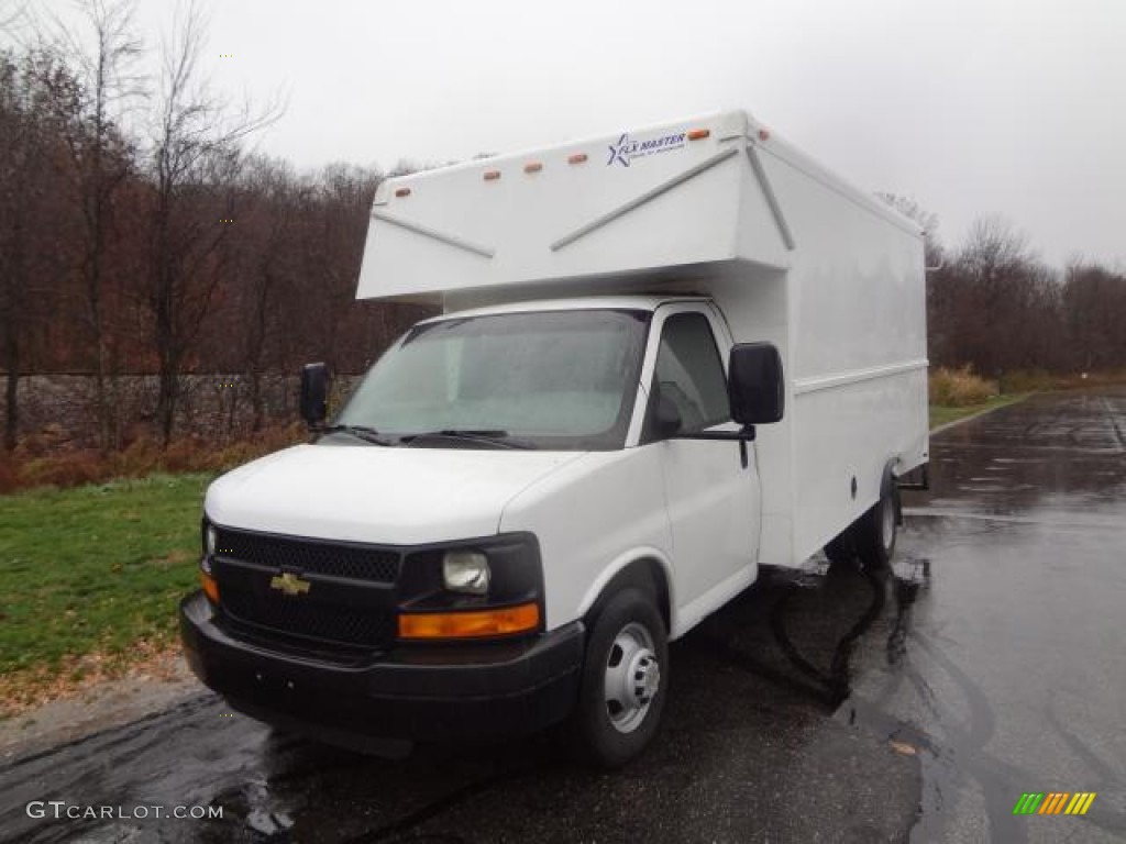 Summit White 2008 Chevrolet Express Cutaway 3500 Commercial Moving Van Exterior Photo #78453950