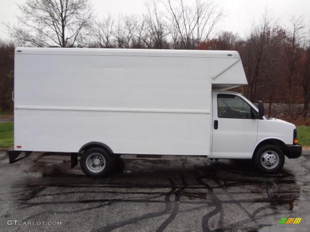Summit White 2008 Chevrolet Express Cutaway 3500 Commercial Moving Van Exterior Photo #78454058