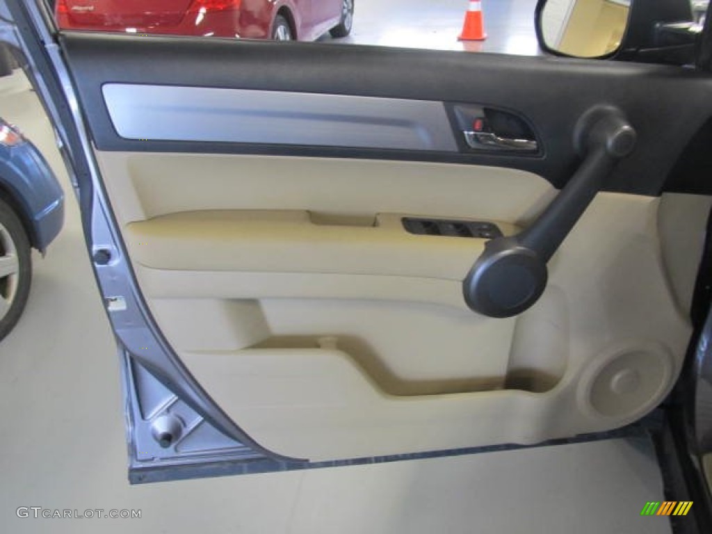2011 CR-V SE 4WD - Urban Titanium Metallic / Ivory photo #9