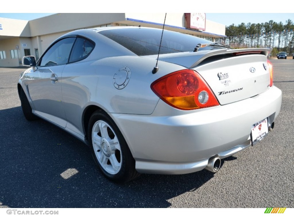 2003 Tiburon GT V6 - Super Silver / Black photo #7
