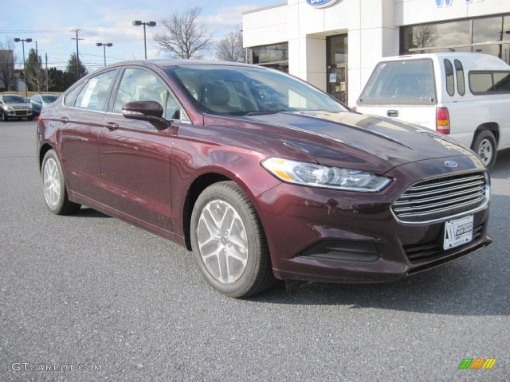 2013 Fusion SE 1.6 EcoBoost - Bordeaux Reserve Red Metallic / Dune photo #2