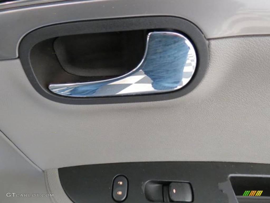 2007 Aura XE - Ocean Mist Metallic / Gray photo #24