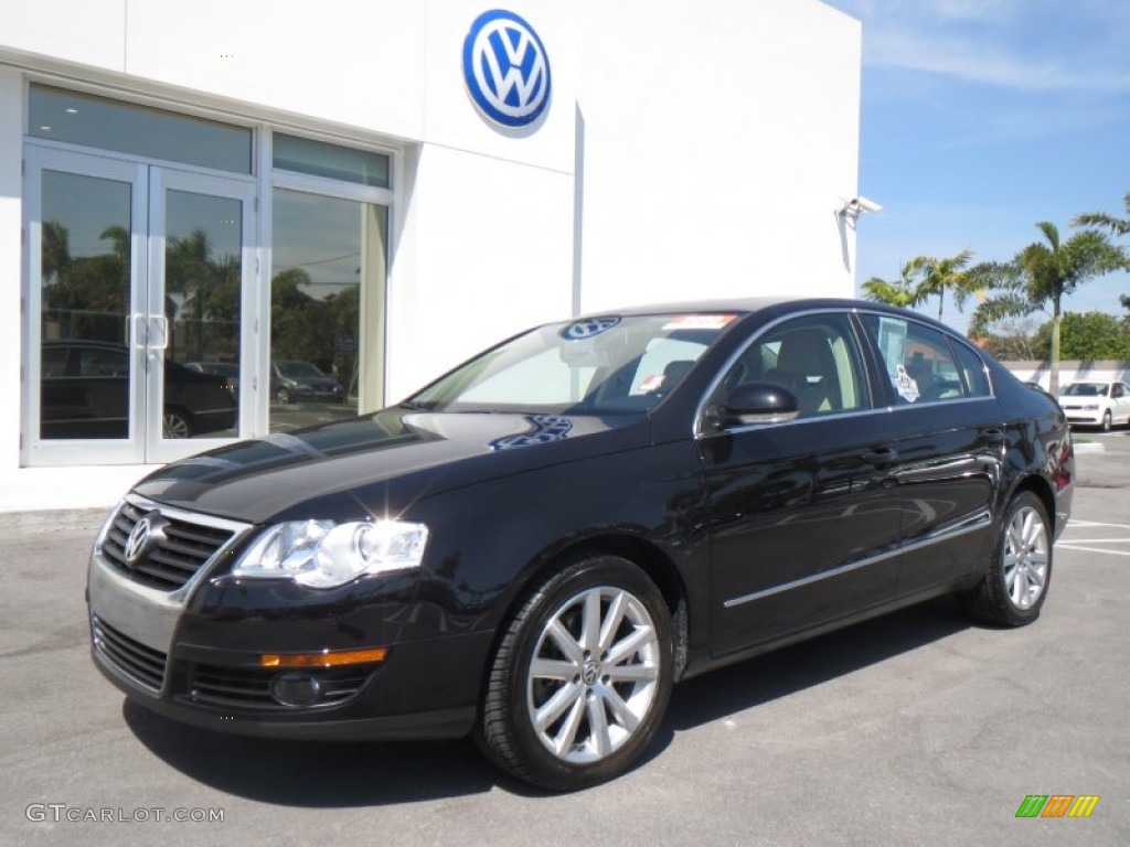 Deep Black 2010 Volkswagen Passat Komfort Sedan Exterior Photo #78463007