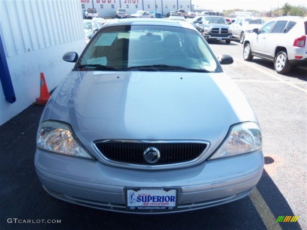 2003 Sable LS Premium Sedan - Silver Frost Metallic / Medium Graphite photo #2