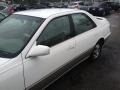 Super White - Camry LE Photo No. 6