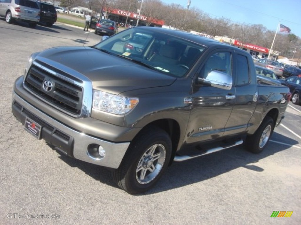 2013 Tundra Double Cab 4x4 - Pyrite Mica / Sand Beige photo #9