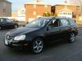 Black Uni - Jetta TDI SportWagen Photo No. 3