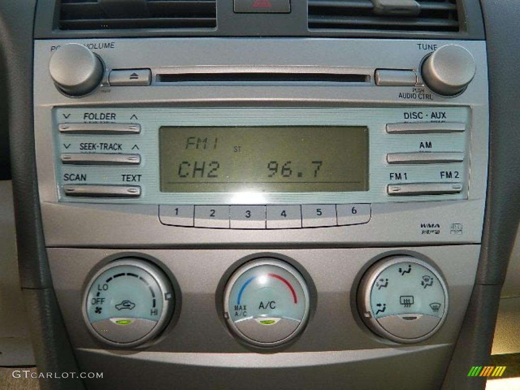 2008 Camry LE - Jasper Green Pearl / Bisque photo #11