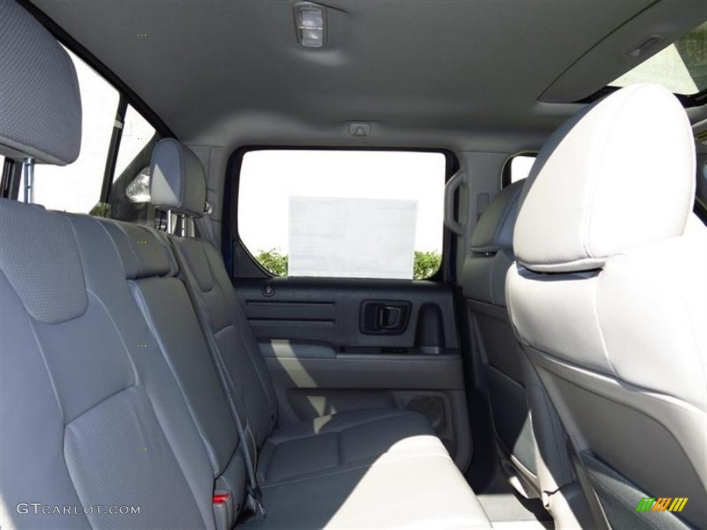 2013 Ridgeline RTL - Obsidian Blue Pearl / Gray photo #8
