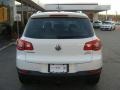 Candy White - Tiguan SE 4Motion Photo No. 5