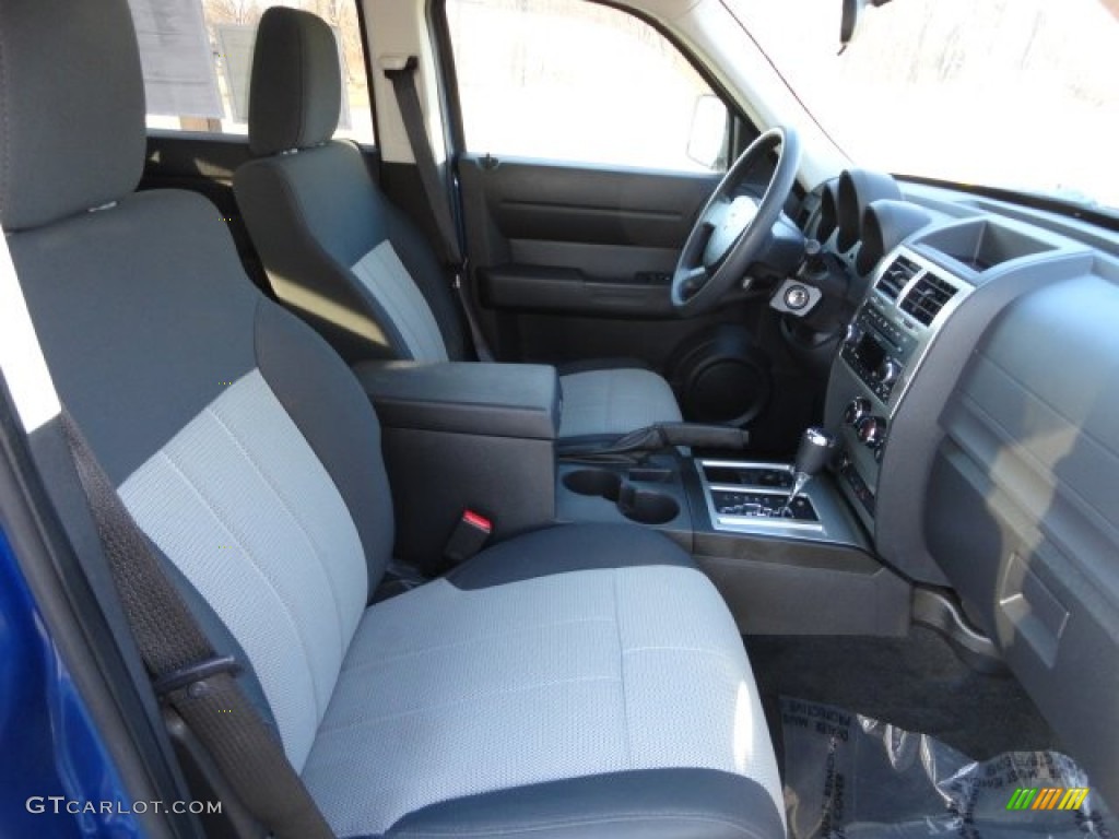 2009 Nitro SE 4x4 - Deep Water Blue Pearl / Dark Slate Gray photo #13