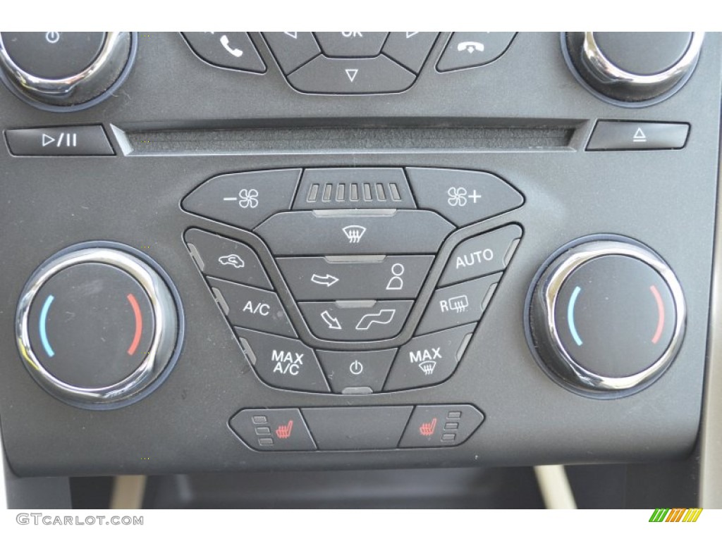 2013 Ford Fusion Hybrid SE Controls Photo #78470003