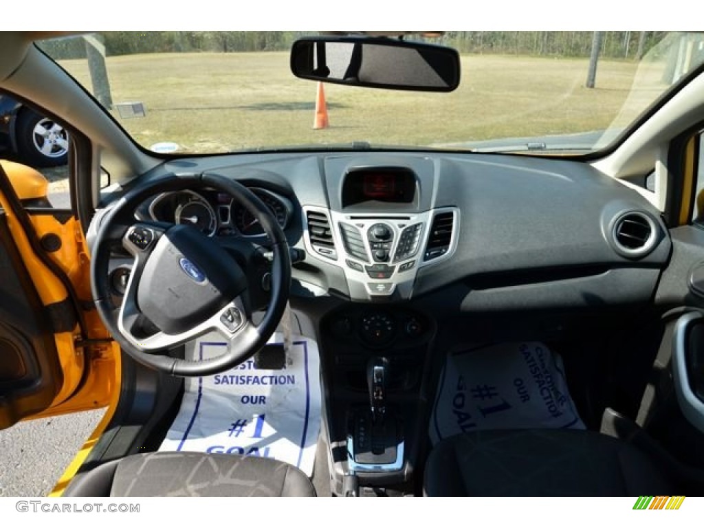 2011 Fiesta SES Hatchback - Yellow Blaze Metallic Tri-Coat / Charcoal Black/Blue Cloth photo #13