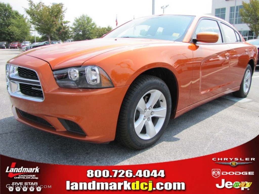 2011 Charger SE - Toxic Orange Pearl / Black/Light Frost Beige photo #1