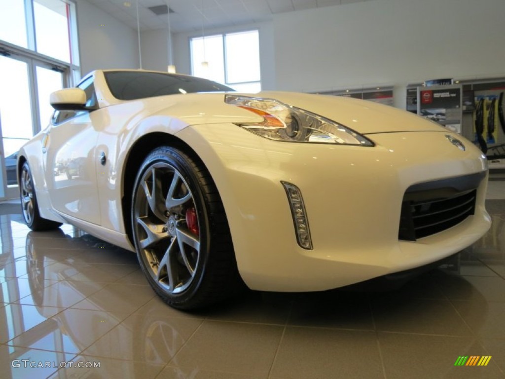 Pearl White 2013 Nissan 370Z Sport Touring Coupe Exterior Photo #78471562