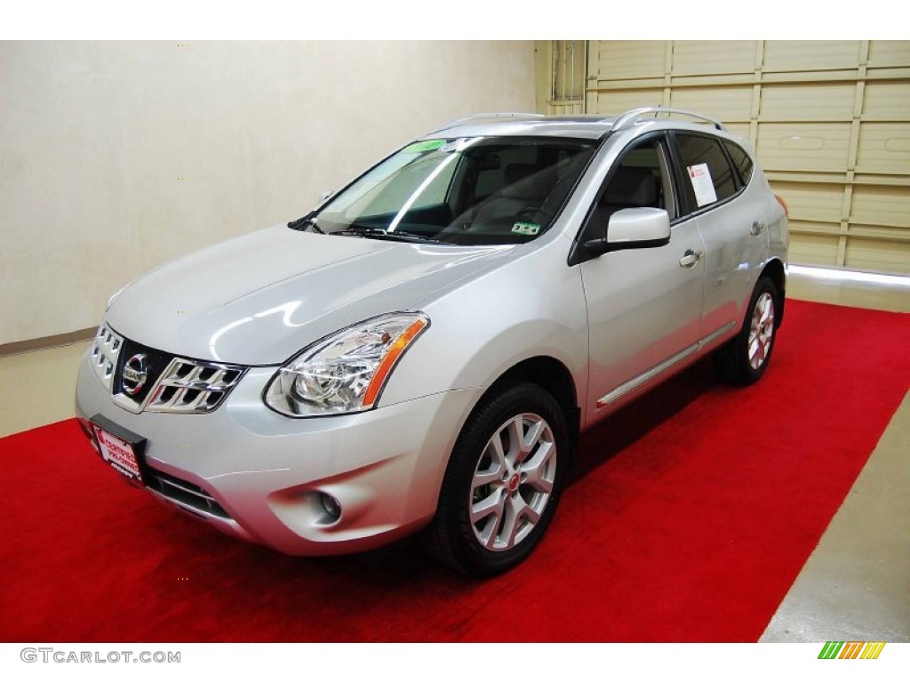 2011 Nissan Rogue SL Exterior Photos
