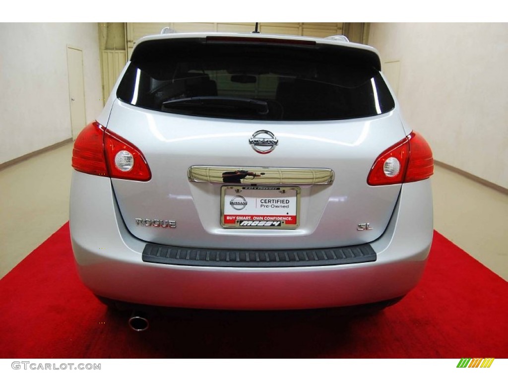 2011 Rogue SL - Silver Ice Metallic / Gray photo #5