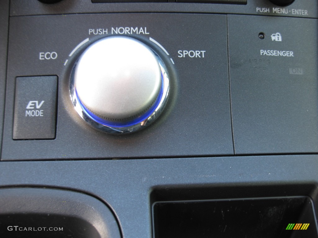 2011 Lexus CT 200h Hybrid Premium Controls Photo #78475407