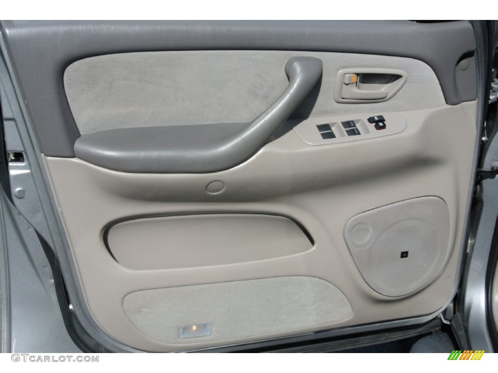 2005 Toyota Sequoia SR5 Door Panel Photos