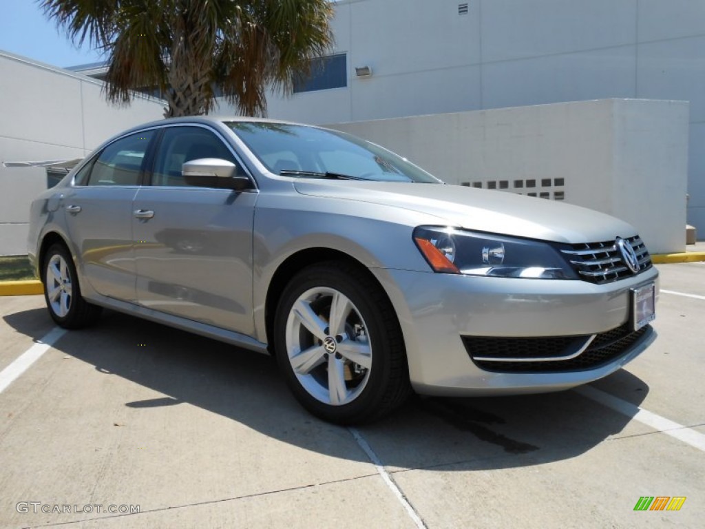 Tungsten Silver Metallic 2013 Volkswagen Passat TDI SE Exterior Photo #78475958