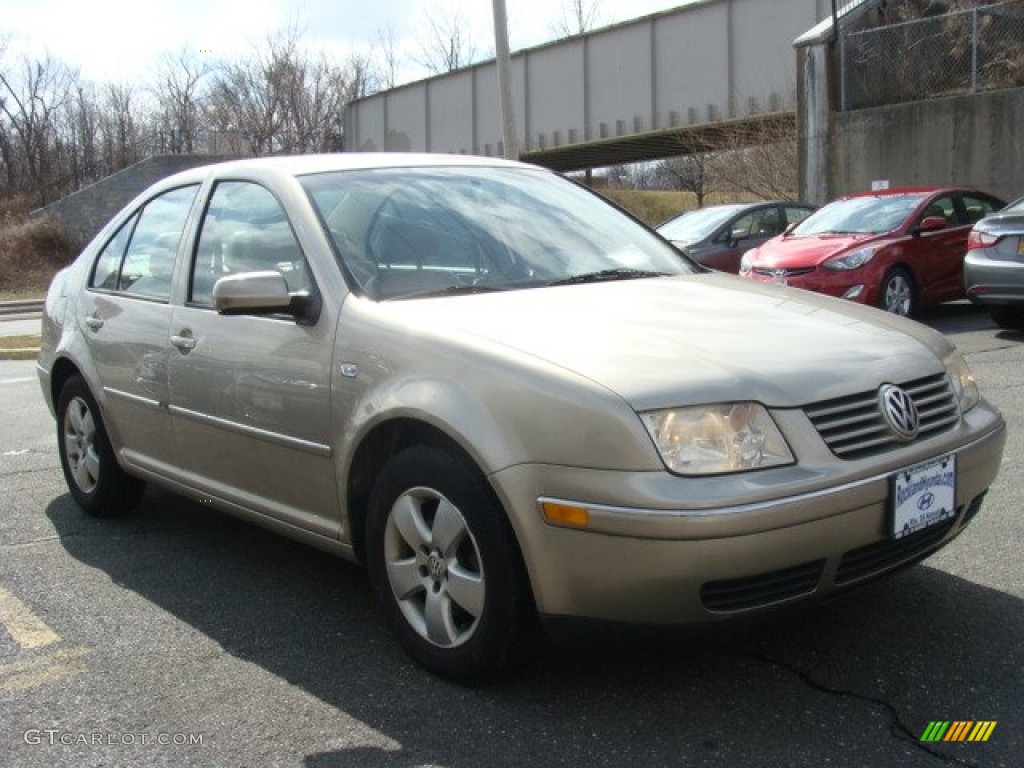 2004 Jetta GLS Sedan - Wheat Beige Metallic / Beige photo #3