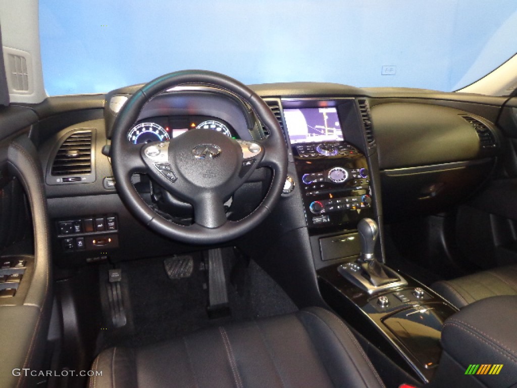 2013 Infiniti FX 37 AWD Dashboard Photos
