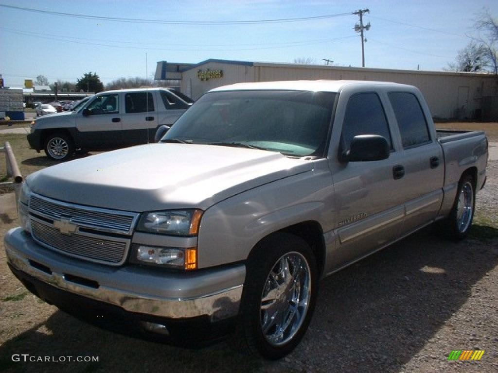 2006 Silverado 1500 LS Crew Cab - Sandstone Metallic / Dark Charcoal photo #3