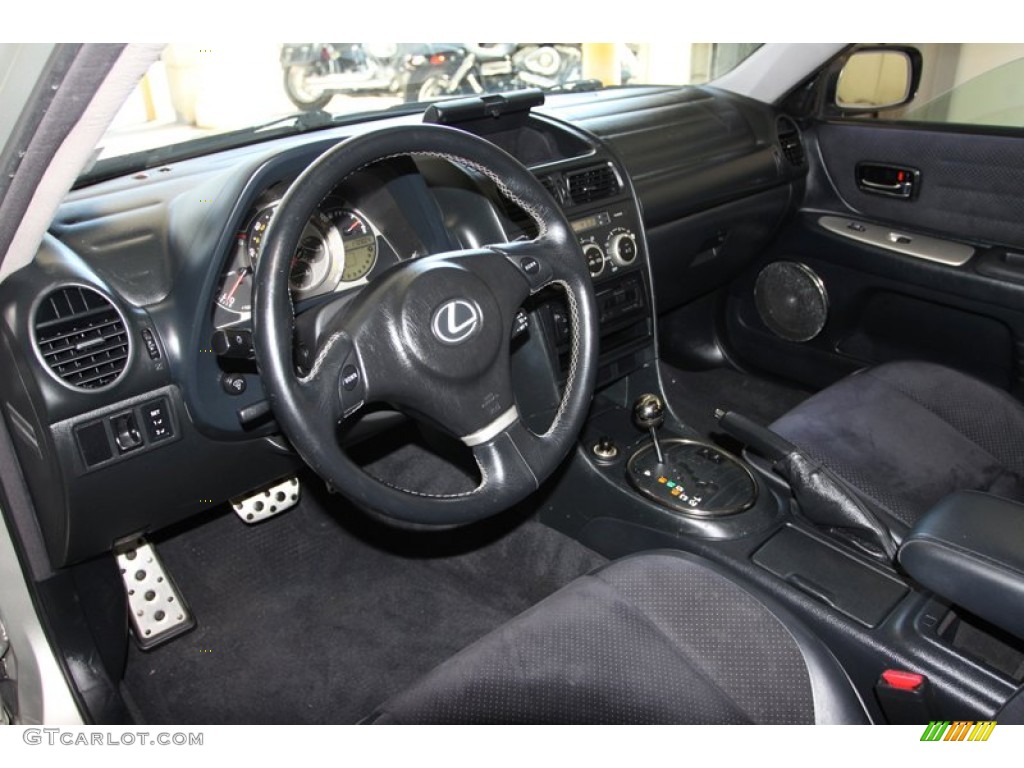 Black Interior 2005 Lexus IS 300 Photo #78480542