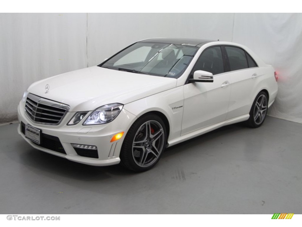 Diamond White Metallic 2013 Mercedes-Benz E 63 AMG Exterior Photo #78482054