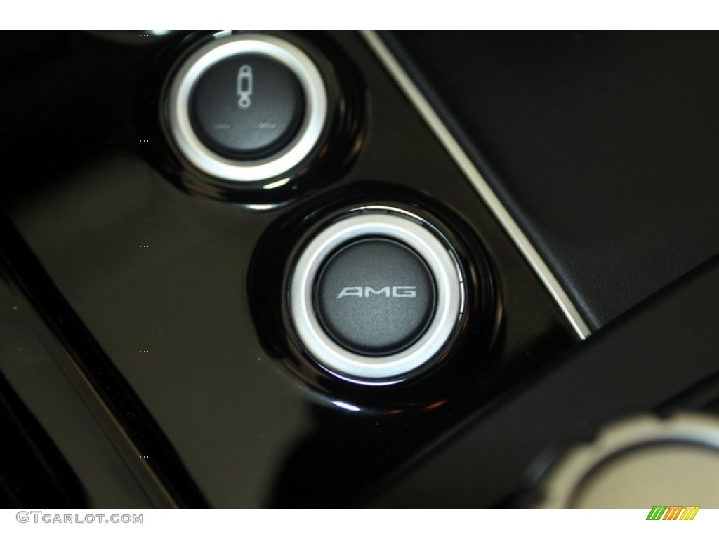 2013 Mercedes-Benz E 63 AMG Controls Photo #78482513