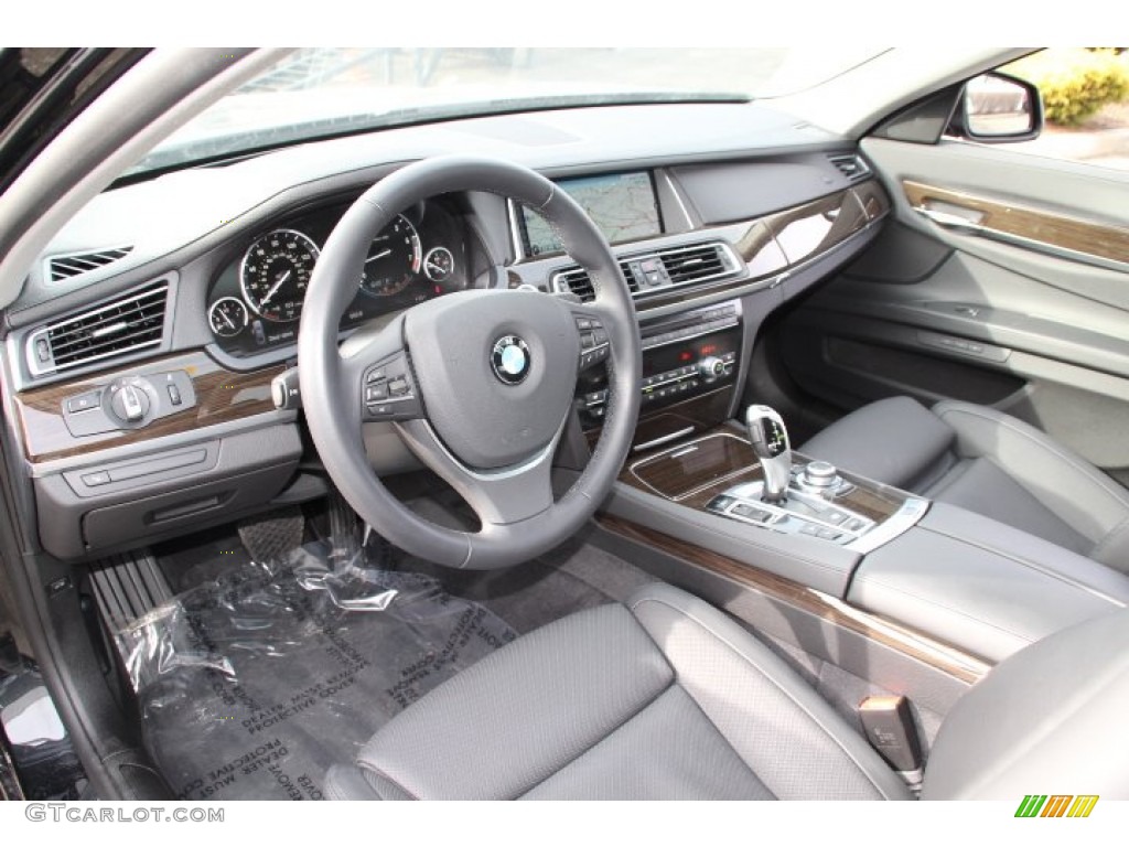 Black Interior 2013 BMW 7 Series 750i xDrive Sedan Photo #78483180