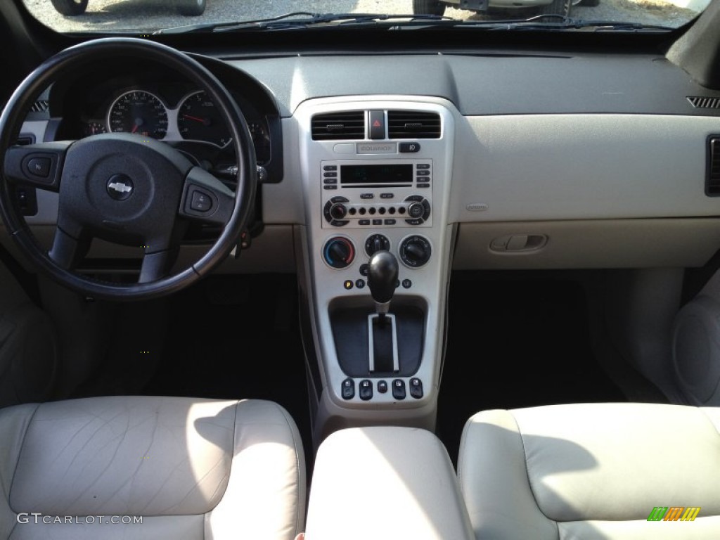 2005 Chevrolet Equinox LT AWD Light Gray Dashboard Photo #78483260