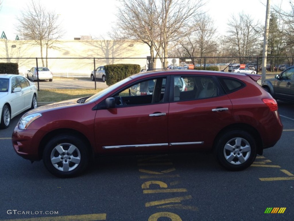 2011 Rogue S AWD - Cayenne Red / Gray photo #4