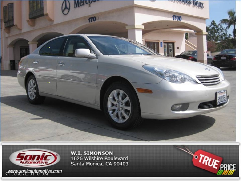 Alabaster Metallic Lexus ES