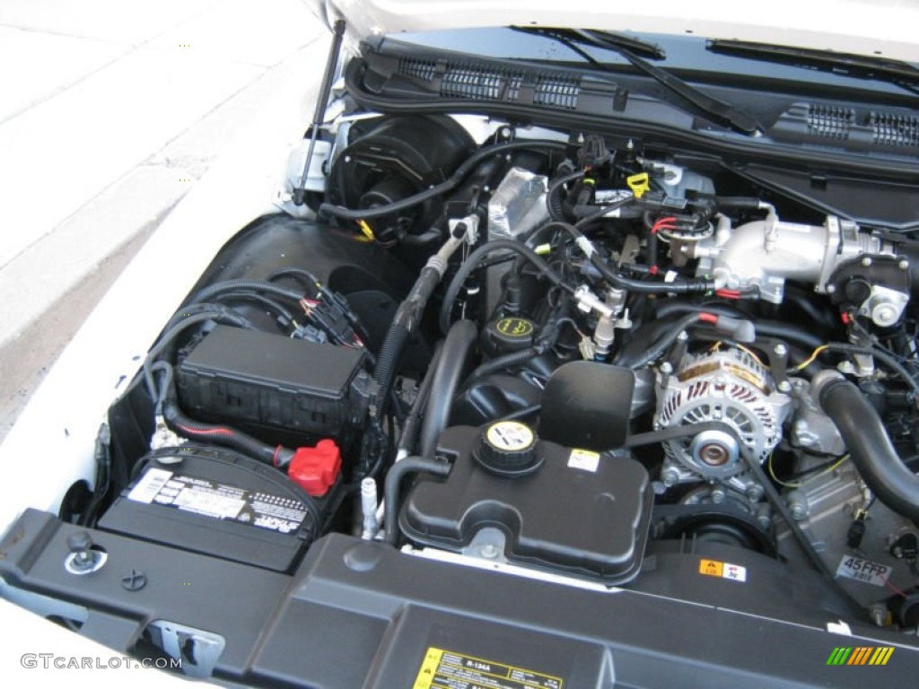 2008 Ford Crown Victoria Police Interceptor 4.6 Liter SOHC 16-Valve V8 Engine Photo #78484814