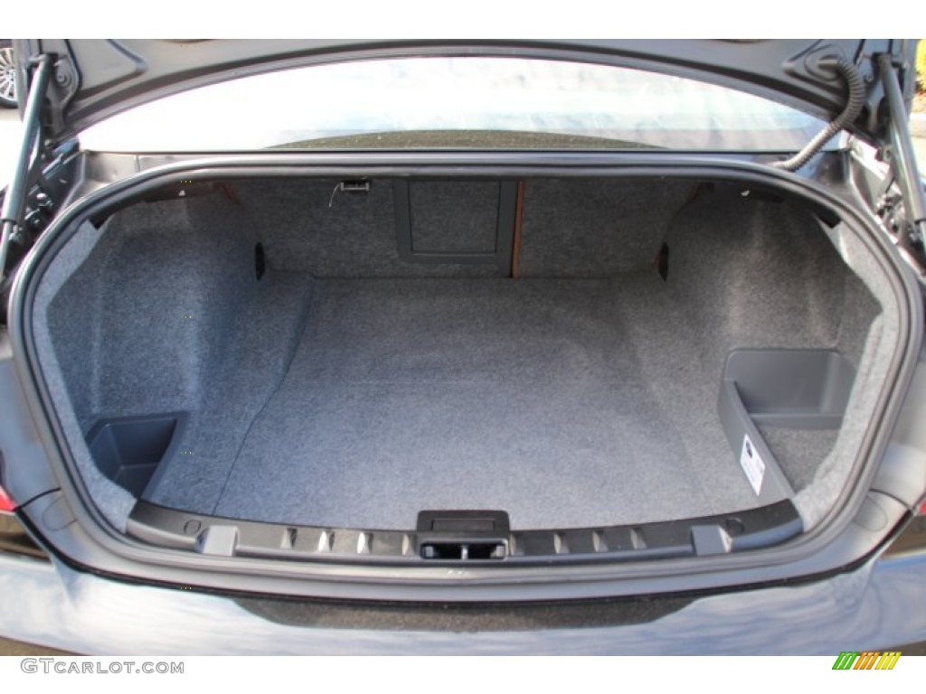 2010 BMW 3 Series 328i xDrive Coupe Trunk Photos