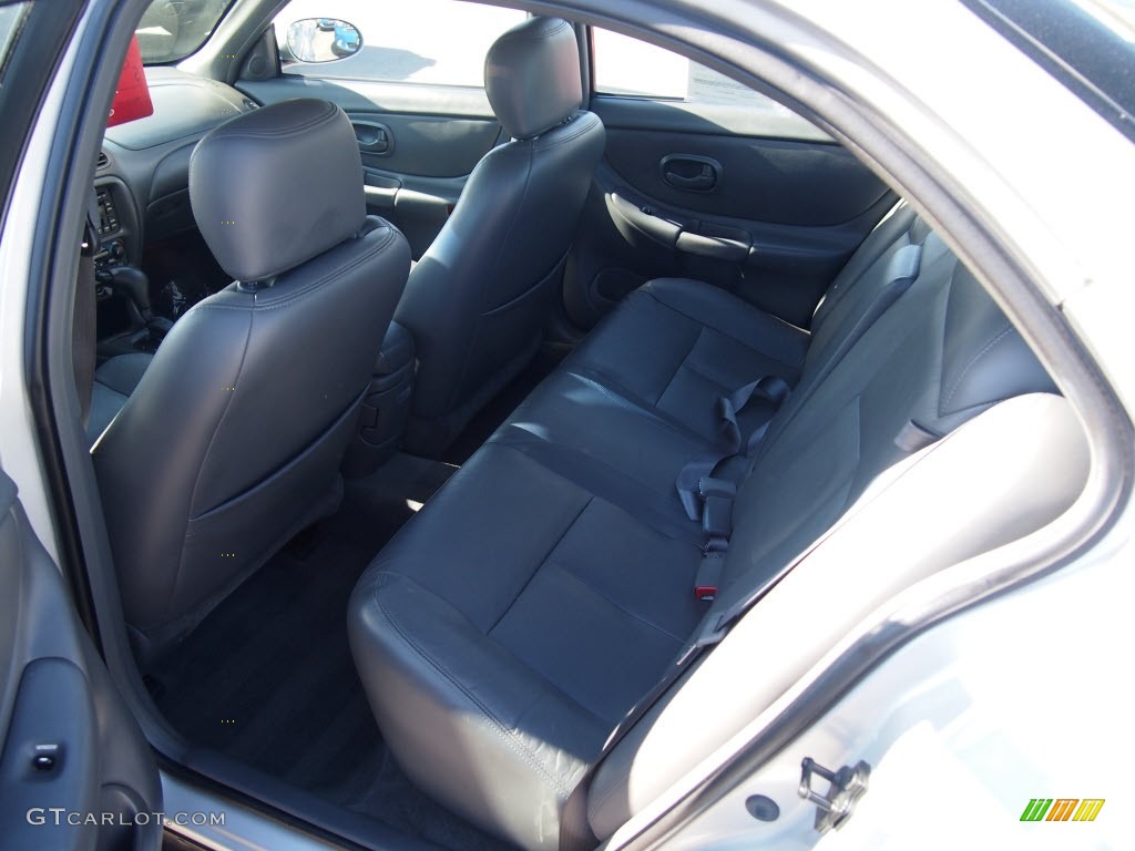 2001 Intrigue GL - Sterling Metallic / Dark Gray photo #13