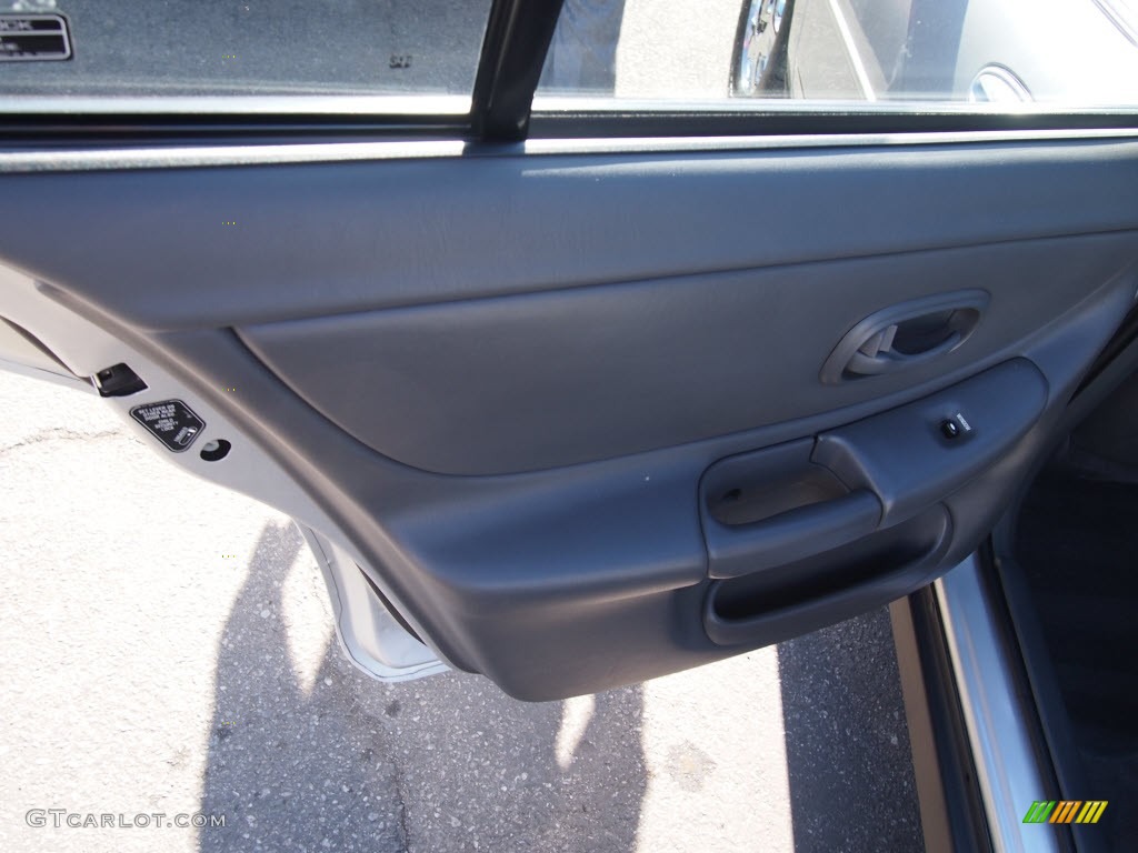 2001 Intrigue GL - Sterling Metallic / Dark Gray photo #14