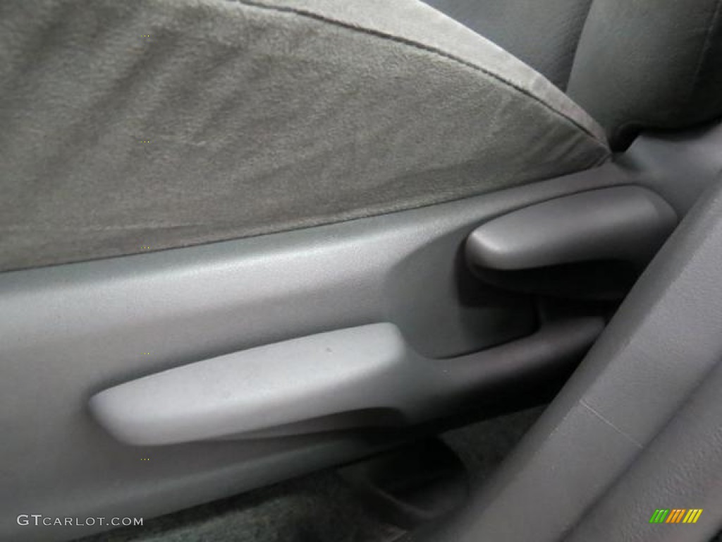 2010 Prius Hybrid II - Classic Silver Metallic / Dark Gray photo #10