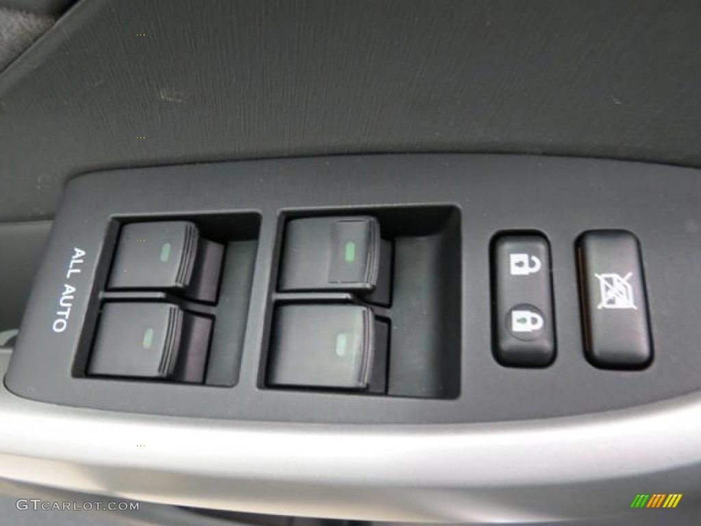 2010 Prius Hybrid II - Classic Silver Metallic / Dark Gray photo #11