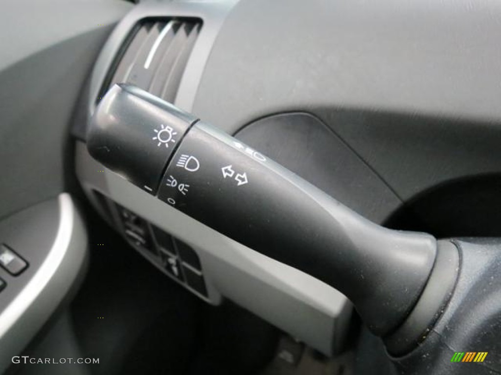 2010 Prius Hybrid II - Classic Silver Metallic / Dark Gray photo #19