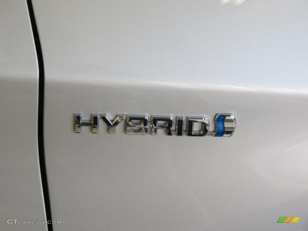 2010 Prius Hybrid II - Classic Silver Metallic / Dark Gray photo #34