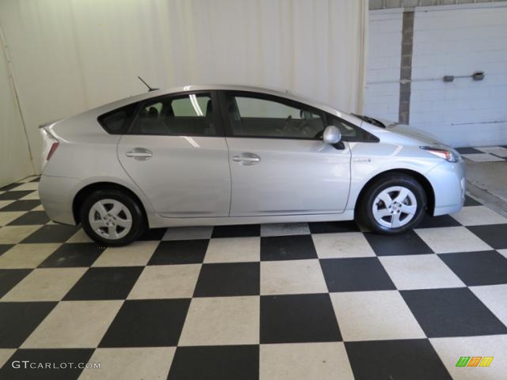 2010 Prius Hybrid II - Classic Silver Metallic / Dark Gray photo #35